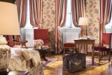 22340-chateau-de-gilly-chambre-de-luxe1-263777
