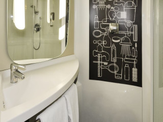salle-de-bain-hotel-ibis-dijon-centre-clemenceau-275