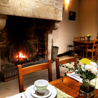 salle-petit-dejeuner-feu-hotel-wilson-dijon1-262399