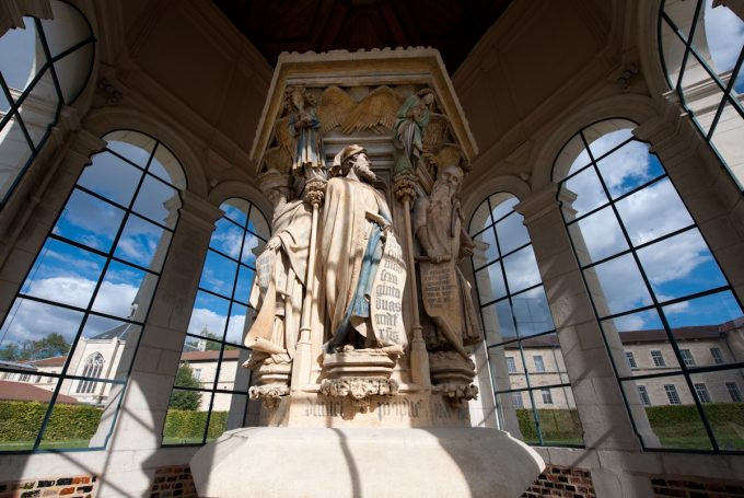 7358-le-puits-de-moy-se-cry-dit-michel-joly-680x455-133205 7358-le-puits-de-moy-se-cry-dit-michel-joly-680x455-133205
