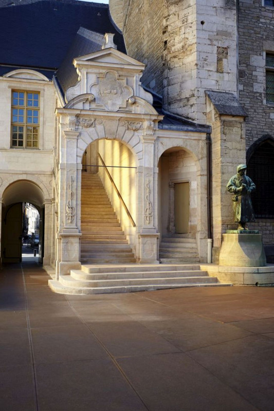 escalier-de-bar-musee-des-beaux-arts-82457